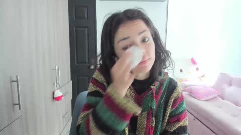 Snapshot of mal_norma chatting on October 19, 1:16 pm Mal Norma online show from October 19, 1:16 pm