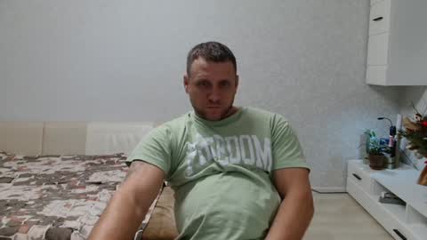 Snapshot of malchyshka chatting on January 11, 1:32 pm malchyshka online show from January 11, 1:32 pm