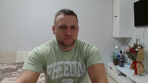 Snapshot of malchyshka chatting on January 24, 6:25 pm malchyshka online show from January 24, 6:25 pm