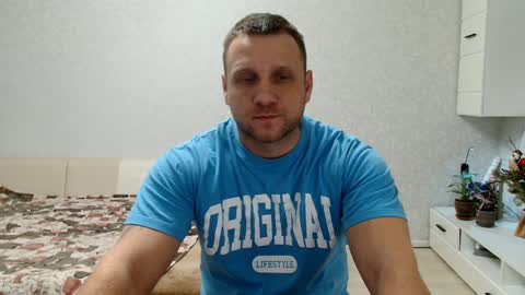 Snapshot of malchyshka chatting on January 30, 8:11 am malchyshka online show from January 30, 8:11 am
