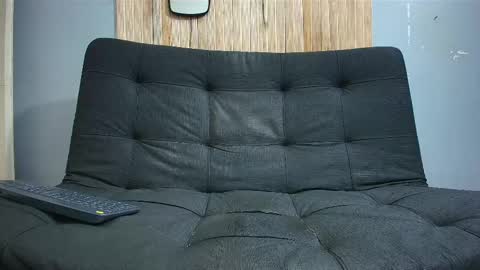 Snapshot of malcompierce chatting on March 10, 11:27 pm Malcom online show from March 10, 11:27 pm