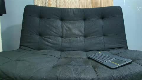 Snapshot of malcompierce chatting on March 6, 1:58 am Malcom online show from March 6, 1:58 am