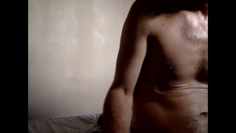 malefrench1 online show from September 21, 7:45 am