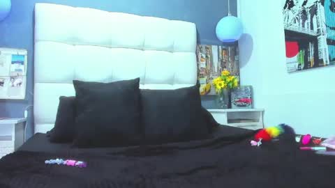 --- Maleja --- online show from March 18, 5:35 am