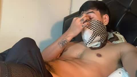 malekthick online show from August 7, 1:53 pm