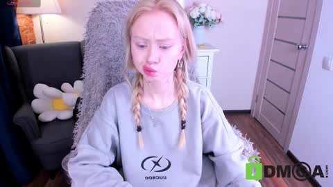 Malena online show from March 2, 10:35 am