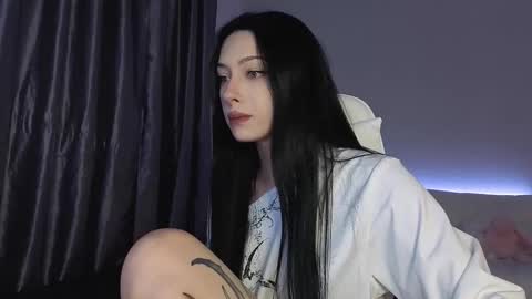 piu online show from January 10, 10:54 am