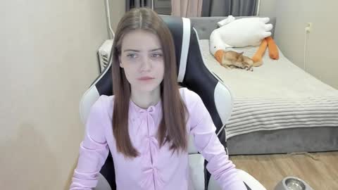 Snapshot of malia__hale chatting on September 19, 10:46 pm Malia online show from September 19, 10:46 pm