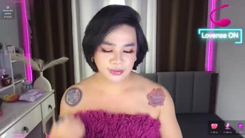 malia online show from January 17, 12:47 pm