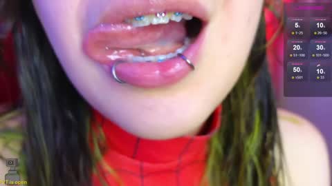 Snapshot of malicia_witch_ chatting on December 4, 2:47 am Mar Alicia Rosie v A L I C I A W I T C - Meg Cherie online show from December 4, 2:47 am