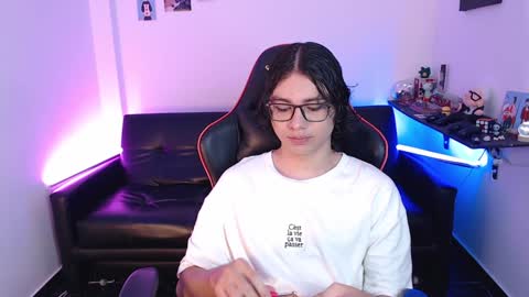 Malik  online show from January 10, 2:13 pm