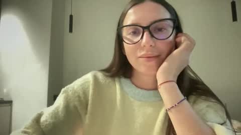 malina568708 online show from October 20, 2:33 pm