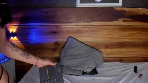 mallory_dietlinde online show from March 4, 8:35 am