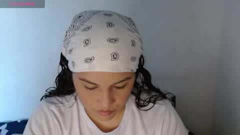 MI INSTAGRAM soy glory01 online show from April 2, 8:16 pm