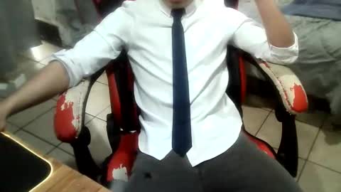 mamarrifles online show from December 21, 9:43 pm