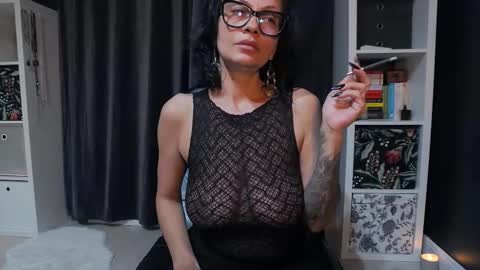 ioana love online show from November 16, 9:17 pm