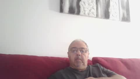 Snapshot of mambow99 chatting on October 4, 7:11 pm OLDMANFREE online show from October 4, 7:11 pm