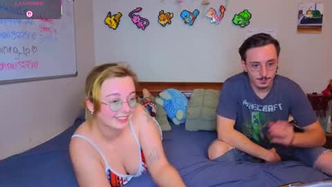 MamiCloudz online show from September 26, 3:14 am