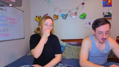 MamiCloudz online show from September 29, 3:05 am