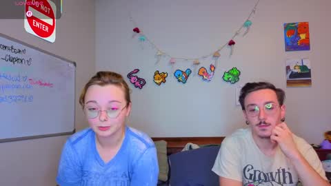 MamiCloudz online show from September 19, 3:10 am