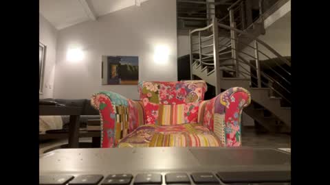 Snapshot of man38110 chatting on January 13, 6:05 pm man38110 online show from January 13, 6:05 pm