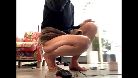 Snapshot of man38110 chatting on March 3, 8:38 am man38110 online show from March 3, 8:38 am