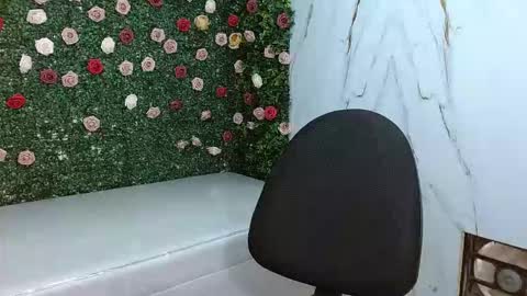 man_san11 online show from November 30, 6:59 pm