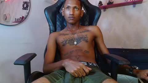 man_san11 online show from October 15, 7:37 pm