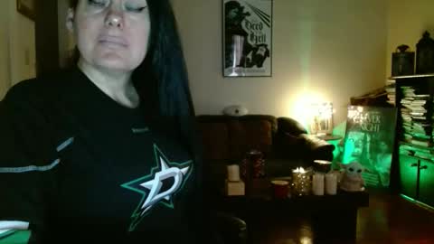 mandaloriangirlsfight online show from February 11, 6:01 pm