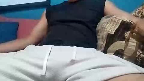 mandrilo7379 online show from May 23, 6:42 am