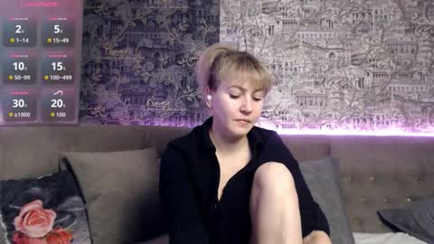 Mandy  online show from October 22, 11:23 am