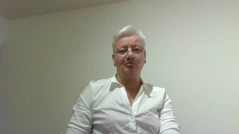 Snapshot of mandywinger chatting on February 3, 6:34 am mandywinger online show from February 3, 6:34 am