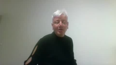 Snapshot of mandywinger chatting on February 28, 1:03 pm mandywinger online show from February 28, 1:03 pm