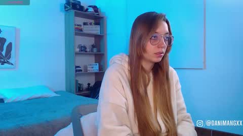 Danny online show from October 6, 3:24 am