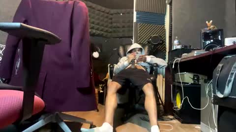 Mani4sexy online show from February 4, 9:19 pm