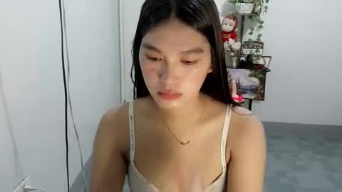 maniniyot69 online show from March 8, 5:17 pm