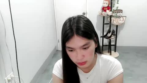 maniniyot69 online show from February 19, 5:45 pm