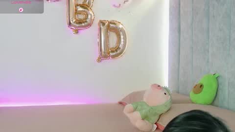 Manu  online show from December 19, 5:08 pm