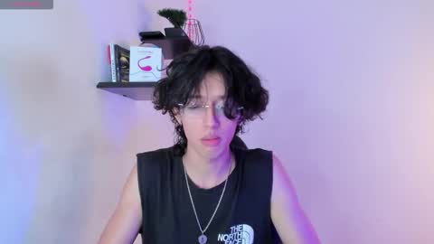 Manuel online show from September 27, 9:23 pm