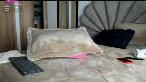 manucute 23  online show from April 12, 3:49 pm