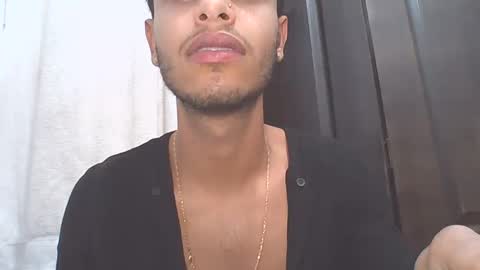 Snapshot of manuel444rl chatting on February 13, 12:46 am Manuel RL online show from February 13, 12:46 am