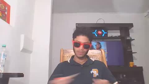 Snapshot of manuel444rl chatting on March 3, 7:28 pm Manuel RL online show from March 3, 7:28 pm