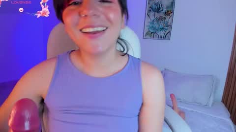 Manuela Miller           online show from December 1, 9:57 pm