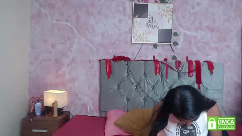 mara__rosse online show from November 5, 2:24 am