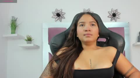 mara_blakee online show from May 22, 12:01 pm