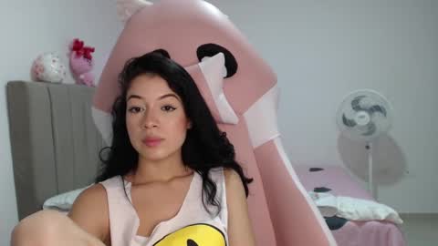 Marcela independent online show from March 11, 11:15 pm