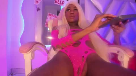 maraa_royal online show from November 7, 10:45 pm