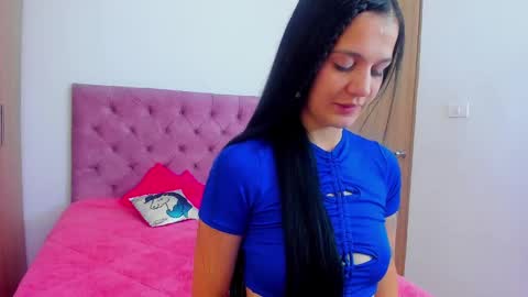 Mara hanson  online show from September 18, 12:20 pm