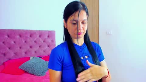 Mara hanson  online show from October 3, 8:28 pm