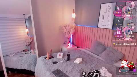 Mara  online show from November 13, 9:39 pm